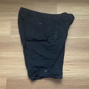 Chico’s 2 Black shorts